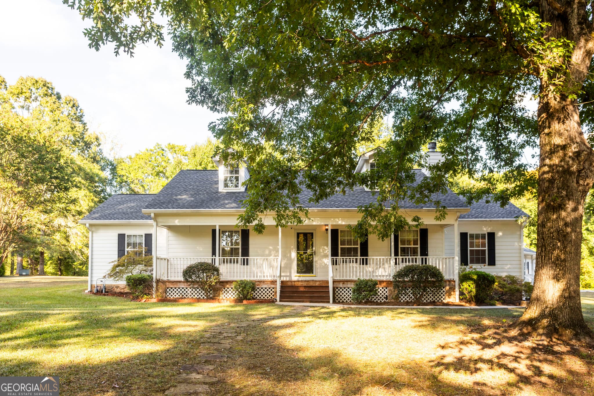 4 bedroom, 3 bathroom, 2,480 sq ft single family residence for sale at 1650 Pierce Dairy Road, Madison, GA 30650