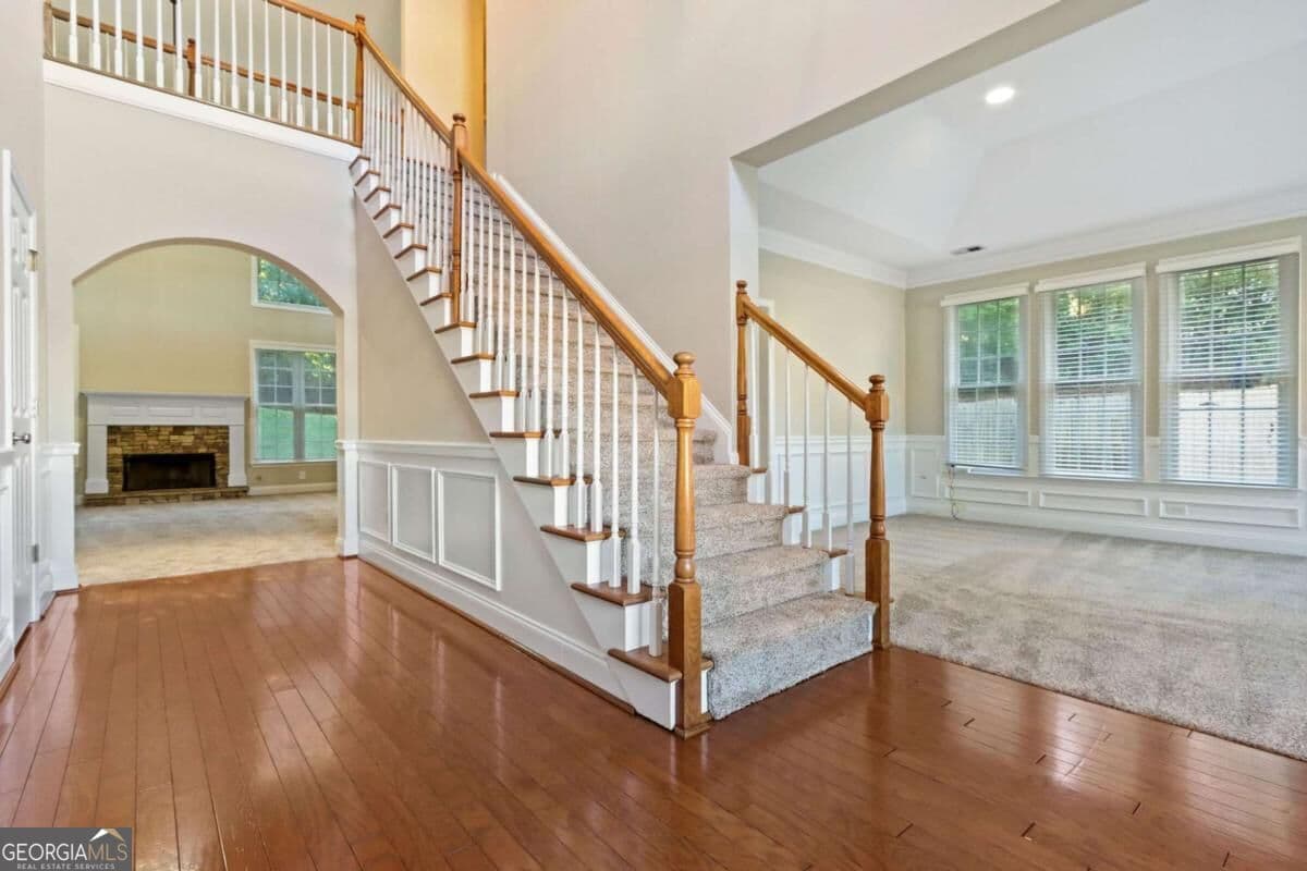 4 bedroom, 2.5 bathroom single family residence for rent at 5723 Vinings Retreat Way, Mableton, GA 30126 for $2,895 a month — photo 4