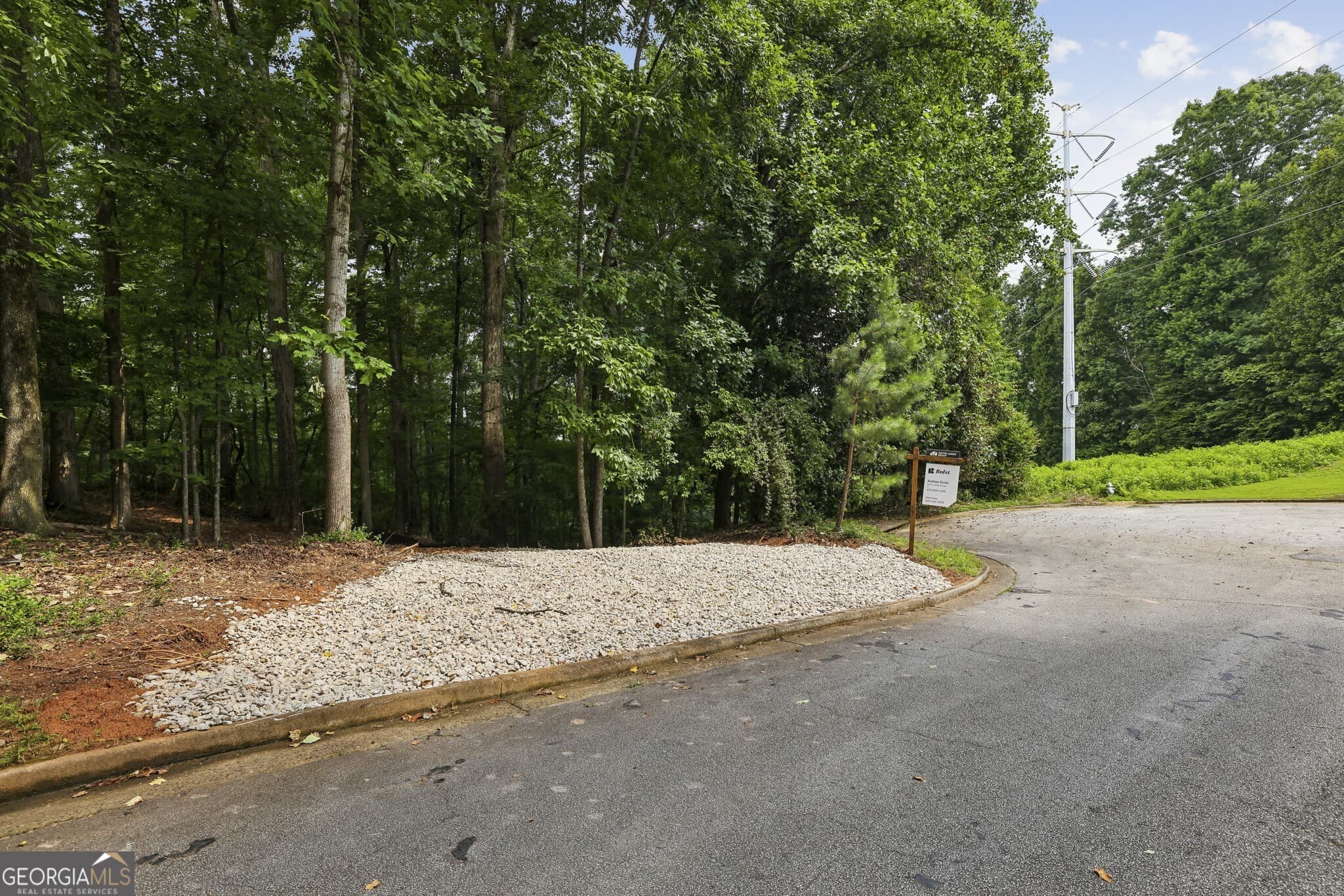 unimproved land for sale at 0 Dunraven Place, Sandy Springs, GA 30328 — photo 4
