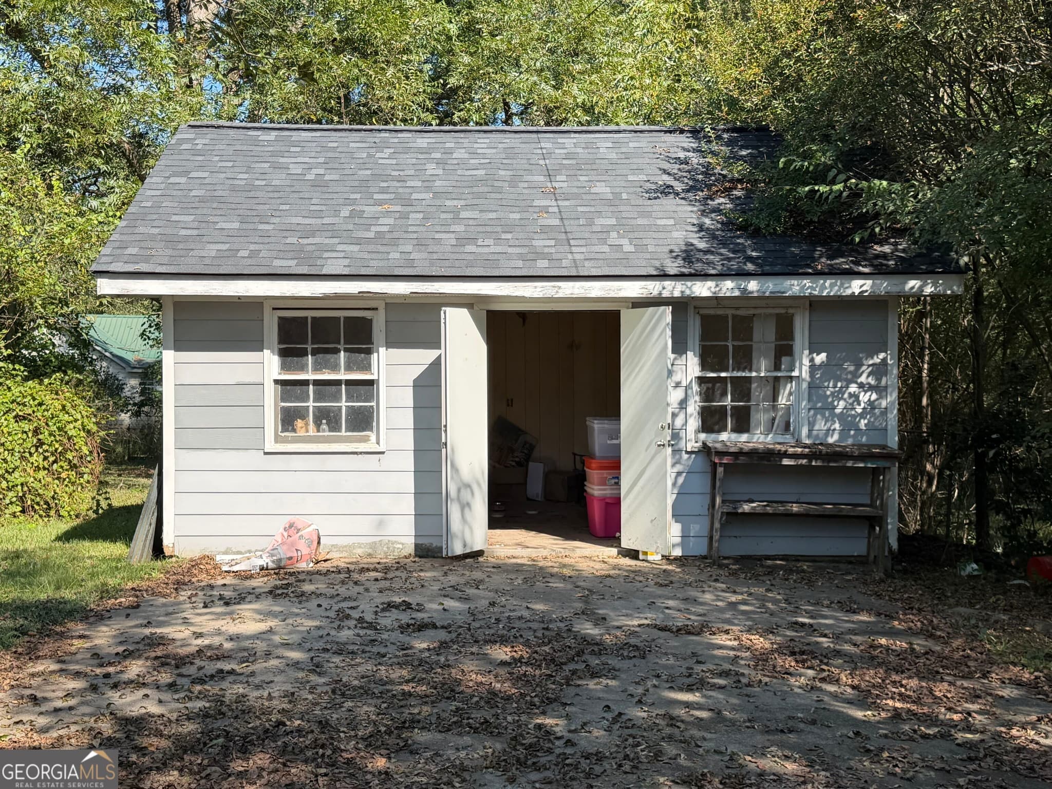 3 bedroom, 2 bathroom, 2,485 sq ft single family residence for sale at 181 Lyons Street, Jackson, GA 30233 — photo 3