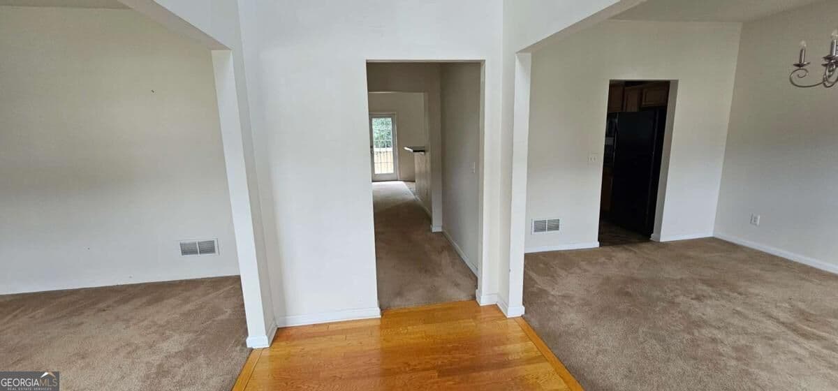 5 bedroom, 3 bathroom, 3,332 sq ft single family residence for sale at 6513 Barkston Trace, Douglasville, GA 30135 — photo 5