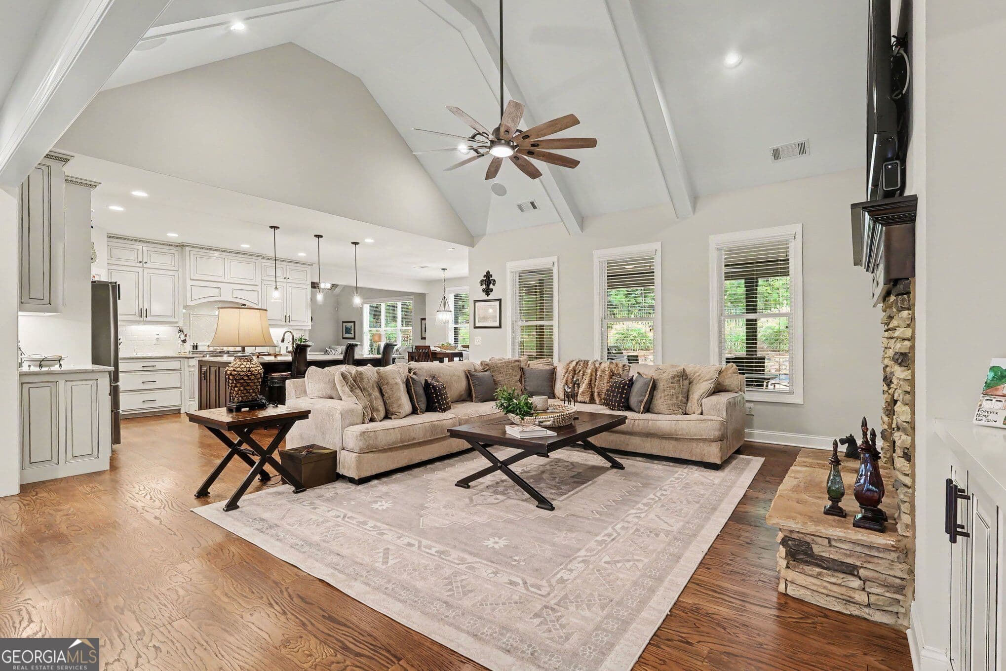 4 bedroom, 4.5 bathroom, 3,759 sq ft single family residence for sale at 29 Water Stone Cove, Newnan, GA 30265 — photo 6