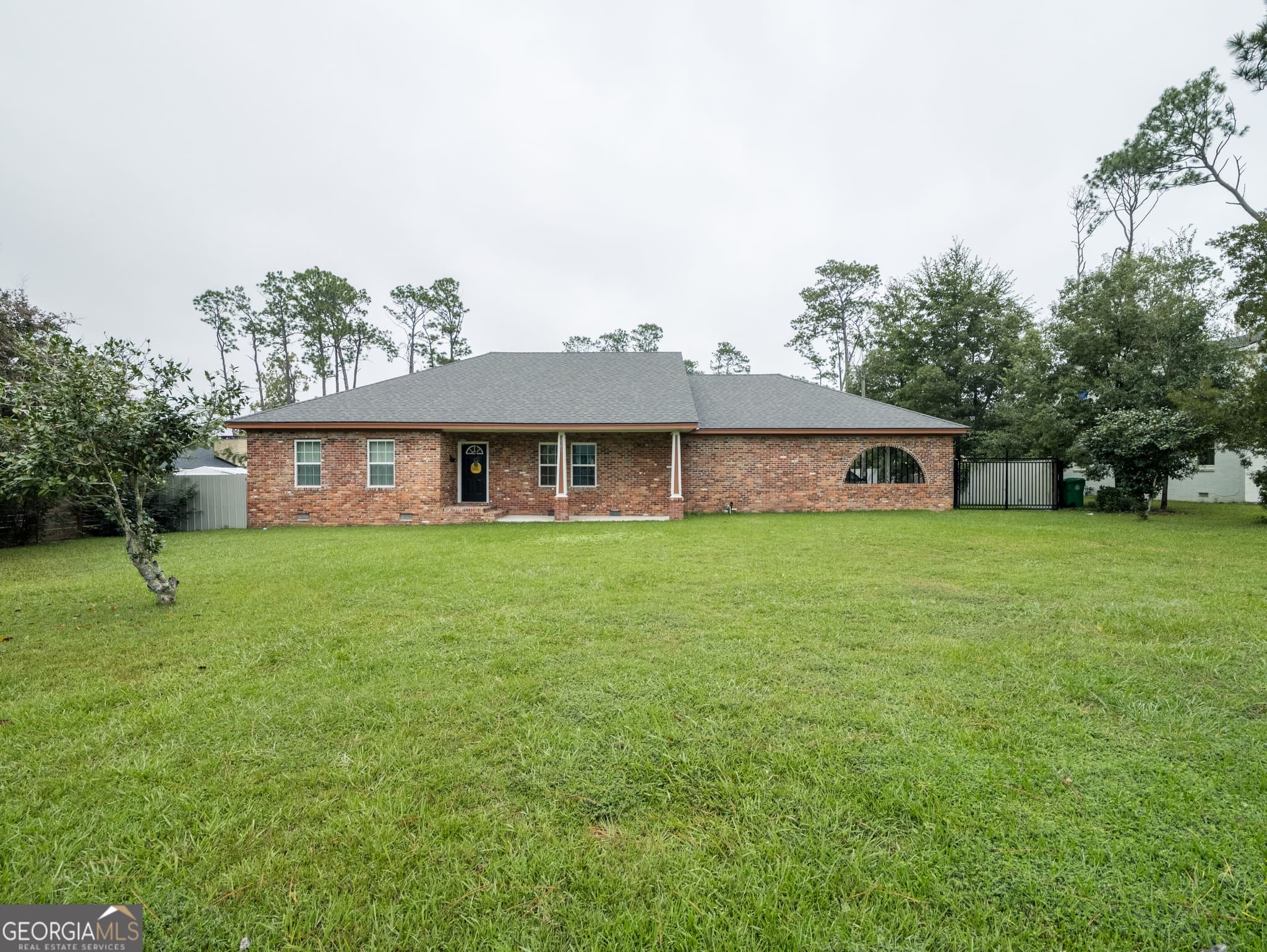 3 bedroom, 2 bathroom, 1,919 sq ft single family residence for sale at 2301 Azalea Drive, Valdosta, GA 31602