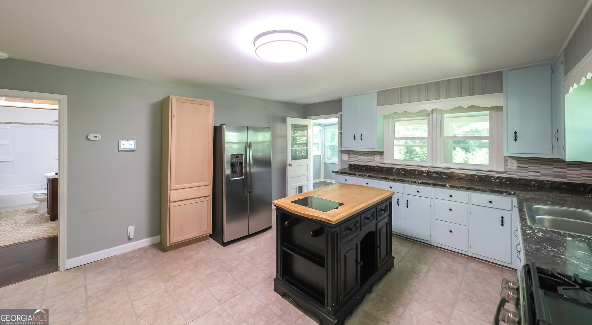 3 bedroom, 2 bathroom, 1,617 sq ft single family residence for sale at 2986 Hilltop Drive, Buchanan, GA 30113 — photo 9