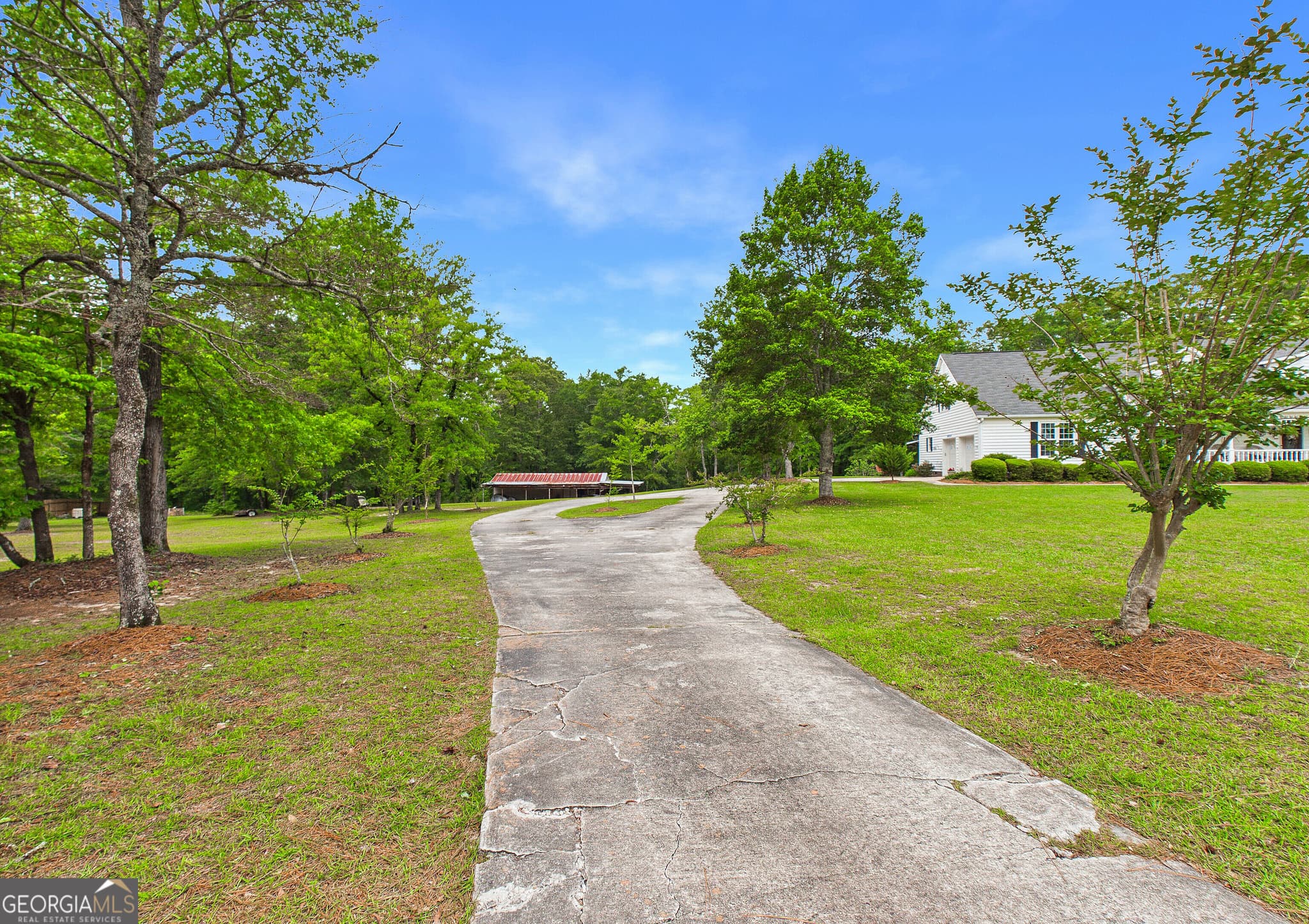 4 bedroom, 4 bathroom, 4,158 sq ft single family residence for sale at 5771 Rogers Road, Lizella, GA 31052 — photo 6