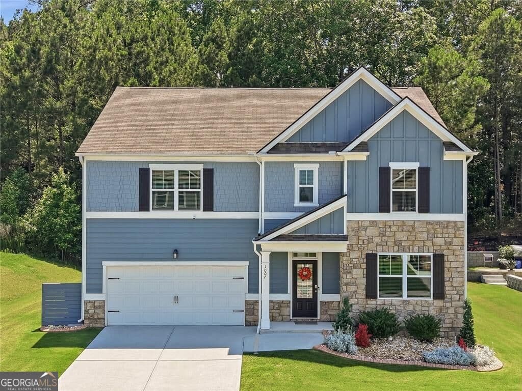 5 bedroom, 3 bathroom single family residence for rent at 1007 Sly Fox Run, Fairburn, GA 30213 for $3,100 a month