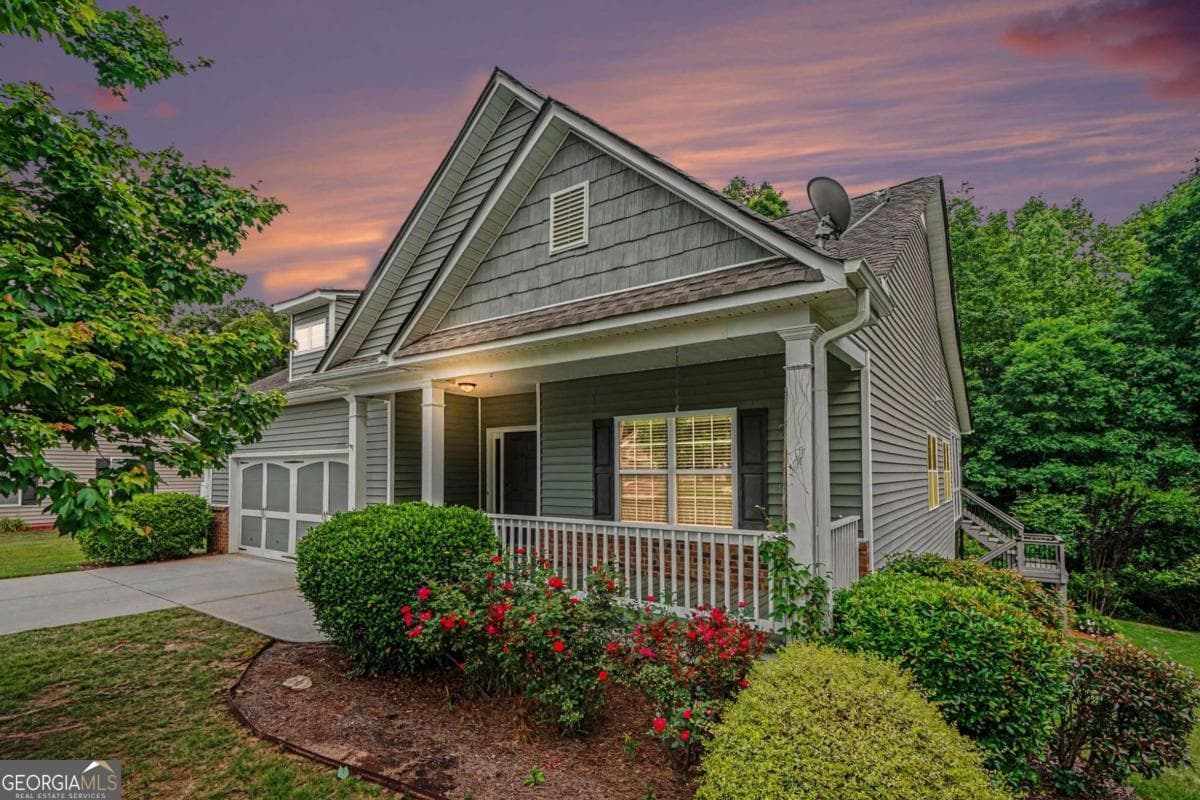3 bedroom, 2 bathroom, 1,807 sq ft single family residence sold at 342 Briarcrest Drive, Jefferson, GA 30549