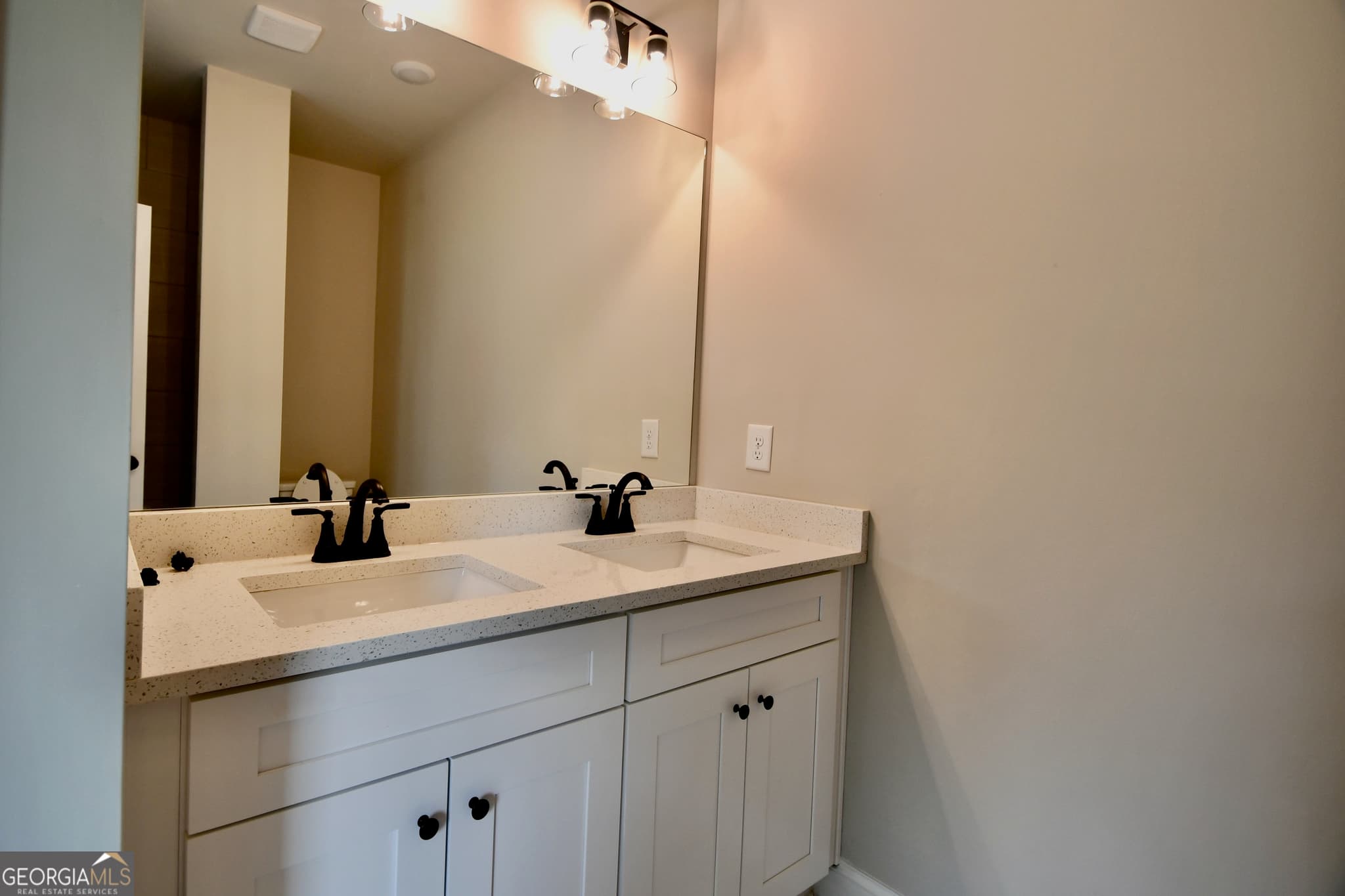 3 bedroom, 2 bathroom, 1,294 sq ft single family residence for sale at 225 Timsbury Drive, Athens, GA 30607 — photo 7