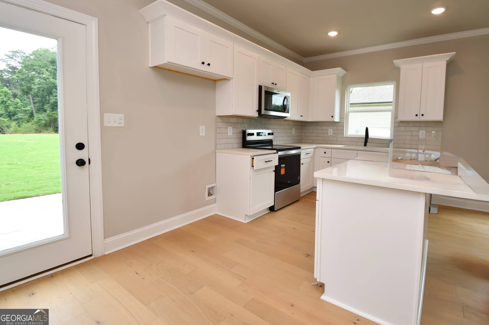 3 bedroom, 2 bathroom, 1,294 sq ft single family residence for sale at 225 Timsbury Drive, Athens, GA 30607 — photo 5
