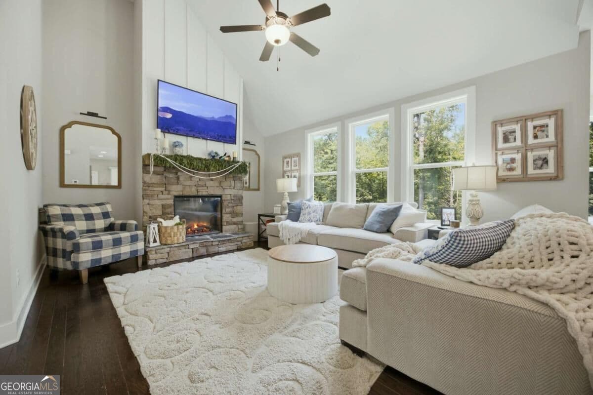 5 bedroom, 3.5 bathroom, 3,252 sq ft single family residence for sale at 25 Griffin Mill Drive, Cartersville, GA 30120 — photo 7