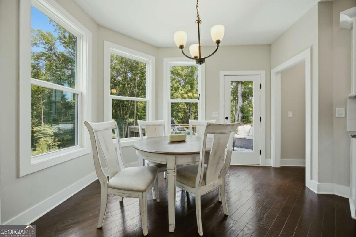 5 bedroom, 3.5 bathroom, 3,252 sq ft single family residence for sale at 25 Griffin Mill Drive, Cartersville, GA 30120 — photo 10