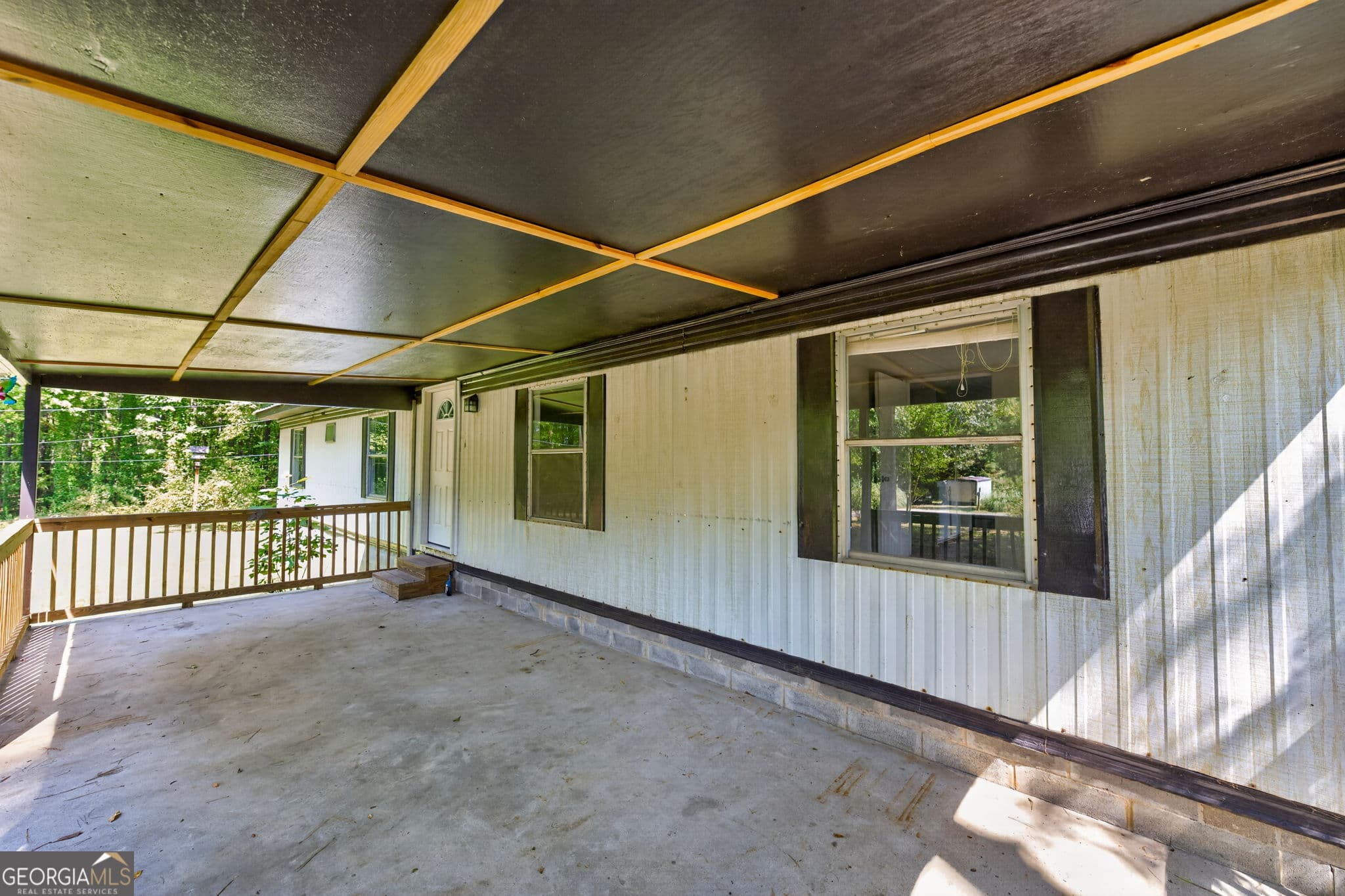 4 bedroom, 2.5 bathroom, 1,440 sq ft single family residence under contract at 135 White Oak Road, Newnan, GA 30265 — photo 6