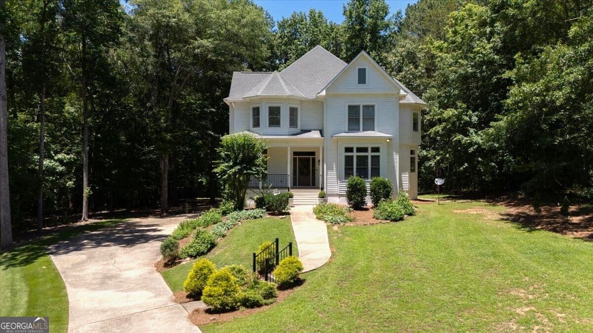 4 bedroom, 4 bathroom, 3,326 sq ft single family residence for sale at 108 Magnolia Court, Macon, GA 31210 — photo 1 of 68
