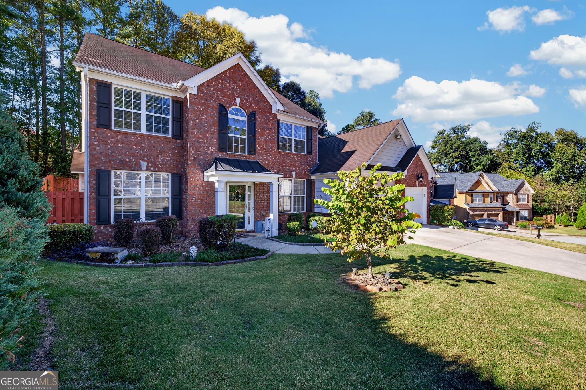 4 bedroom, 2.5 bathroom, 2,962 sq ft single family residence for sale at 4448 Yosemite Park Way, Snellville, GA 30039 — photo 4