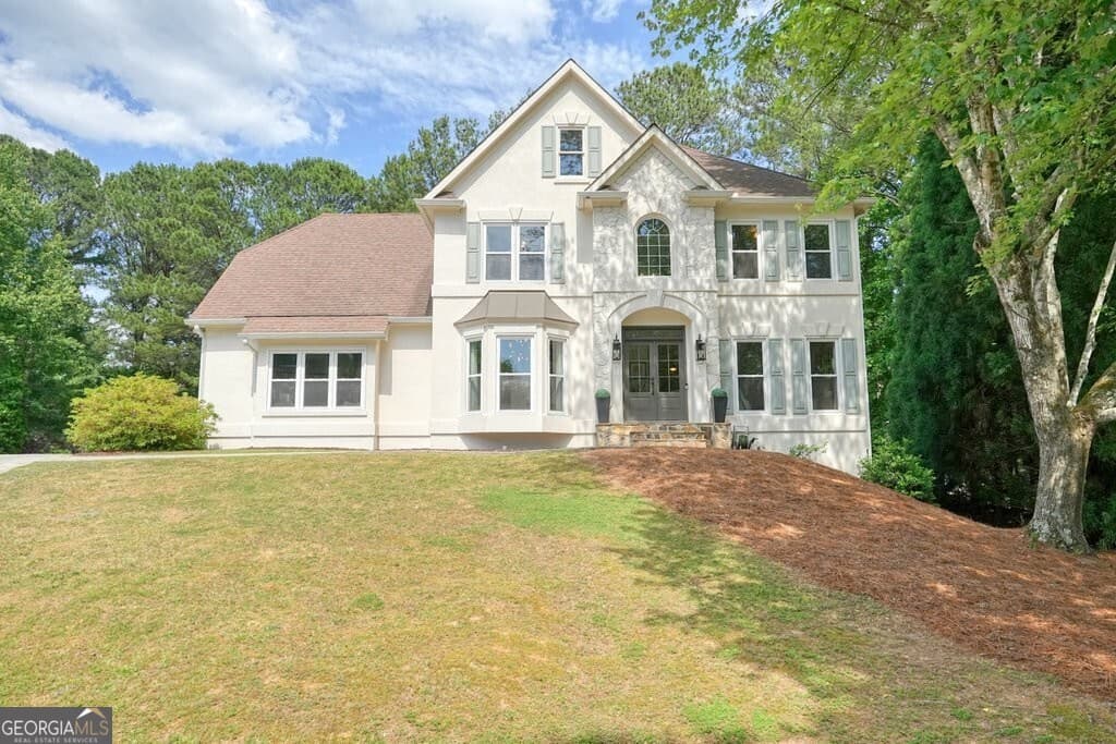 5 bedroom, 3.5 bathroom, 4,267 sq ft single family residence sold at 755 Briars Bend, Alpharetta, GA 30004