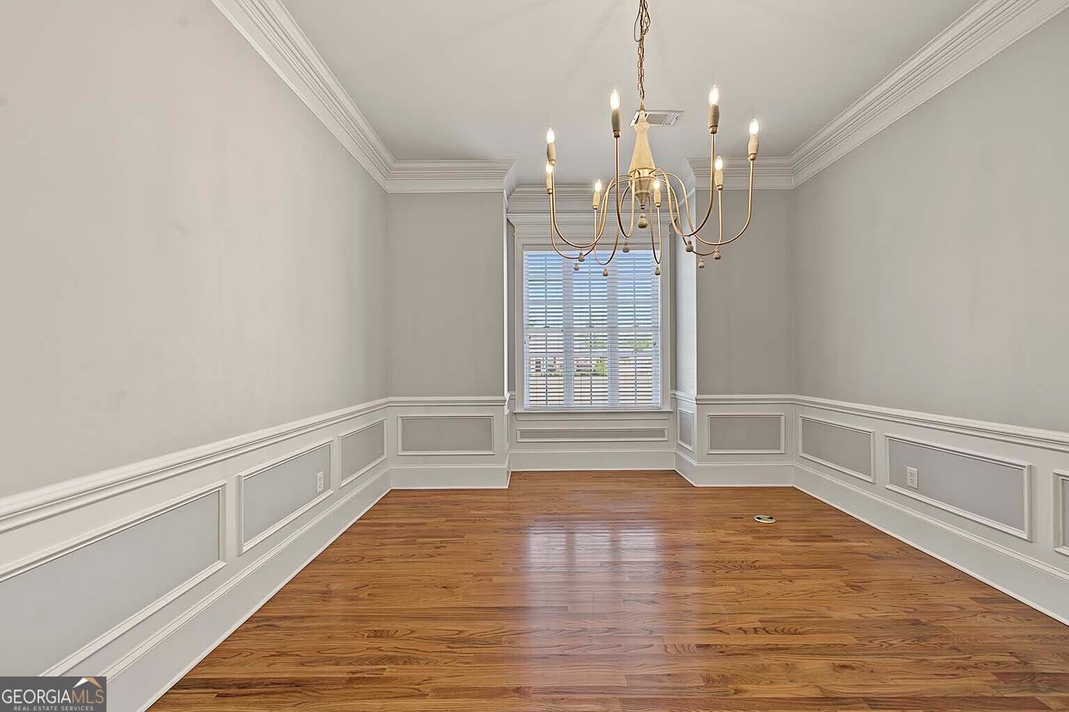 5 bedroom, 3 bathroom, 3,160 sq ft single family residence for sale at 117 W Westerlee Drive, Leesburg, GA 31763 — photo 6