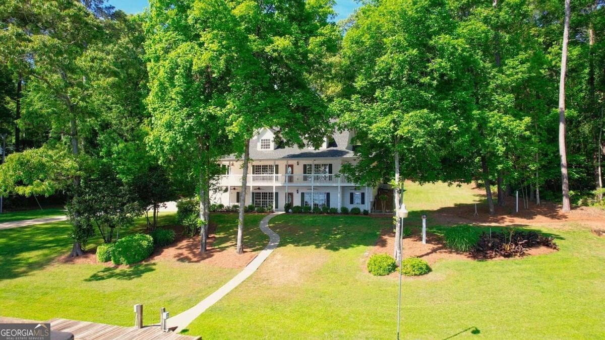 4 bedroom, 4 bathroom, 4,873 sq ft single family residence for sale at 255 Old Hardy Farm Road, Jackson, GA 30233 — photo 6