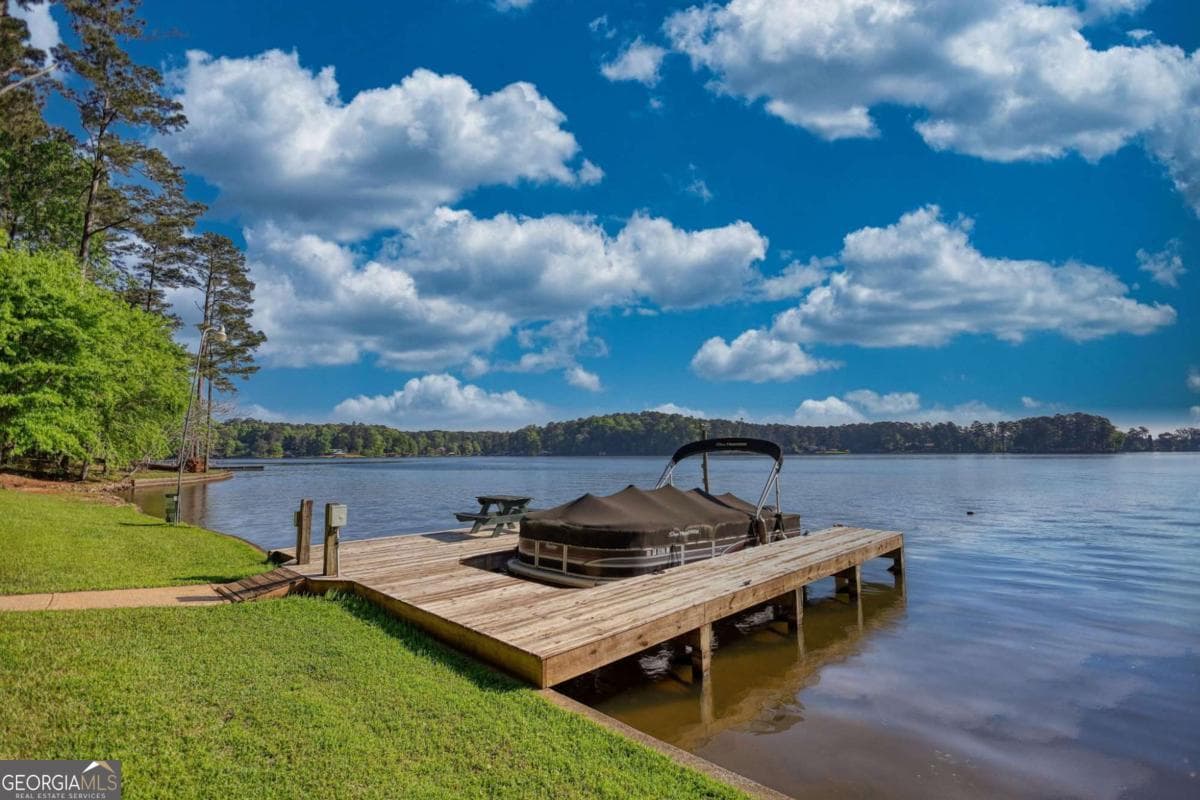 4 bedroom, 4 bathroom, 4,873 sq ft single family residence for sale at 255 Old Hardy Farm Road, Jackson, GA 30233 — photo 9