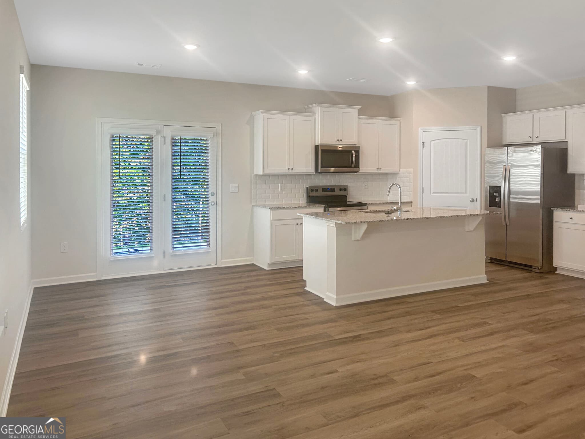 4 bedroom, 2.5 bathroom, 1,877 sq ft townhouse for rent at 55 Rustin Ridge, Dahlonega, GA 30533 for $2,595 a month — photo 3