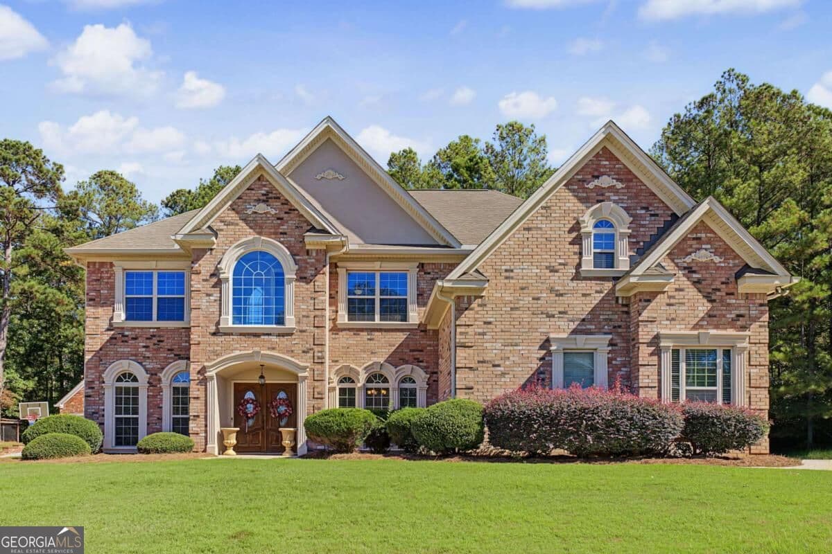 5 bedroom, 4.5 bathroom single family residence for sale at 2101 Autumn Chase Drive, Stockbridge, GA 30281 — photo 3