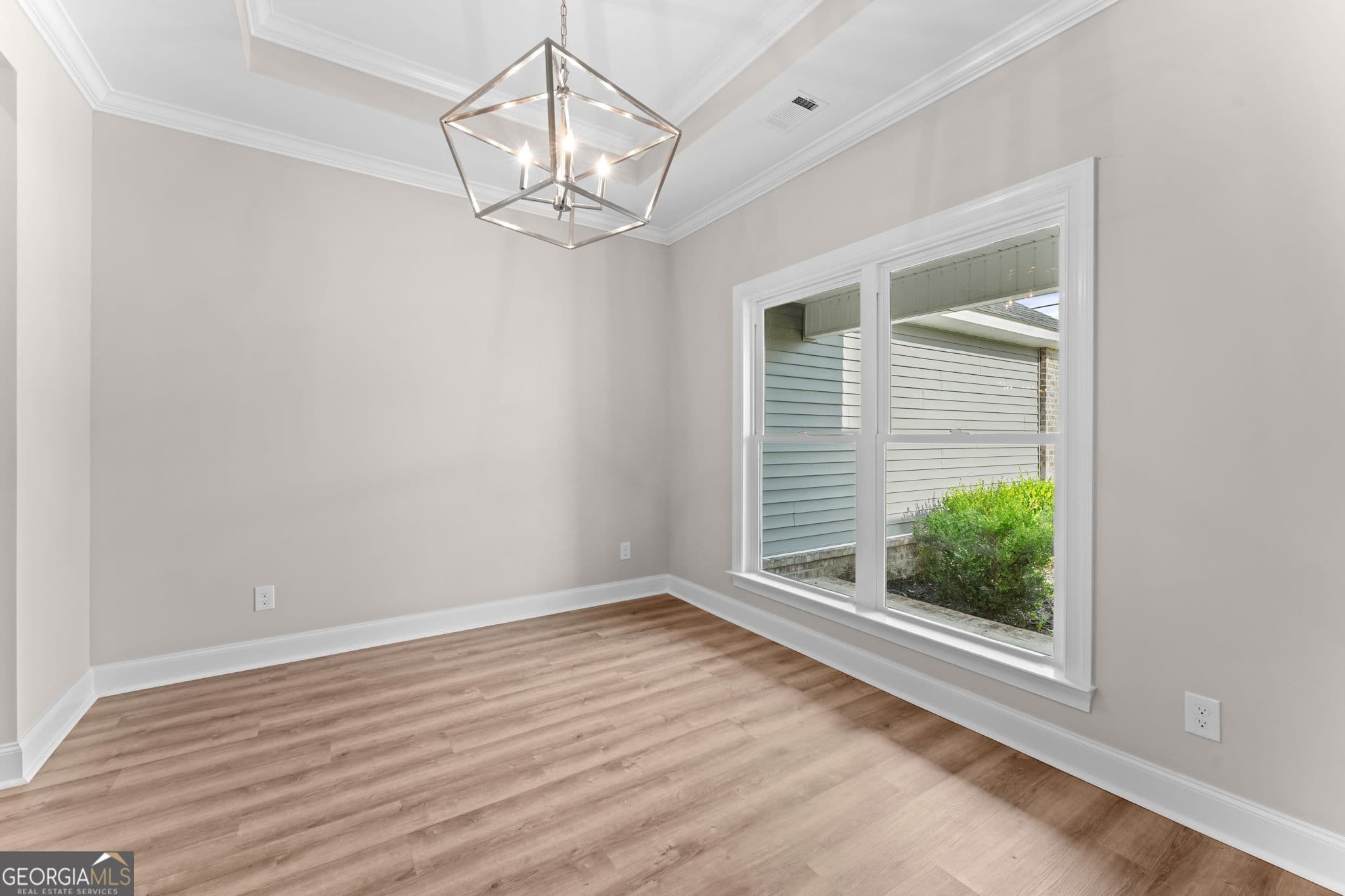 4 bedroom, 3 bathroom, 1,764 sq ft single family residence for sale at 114 Water Drive, Warner Robins, GA 31088 — photo 6