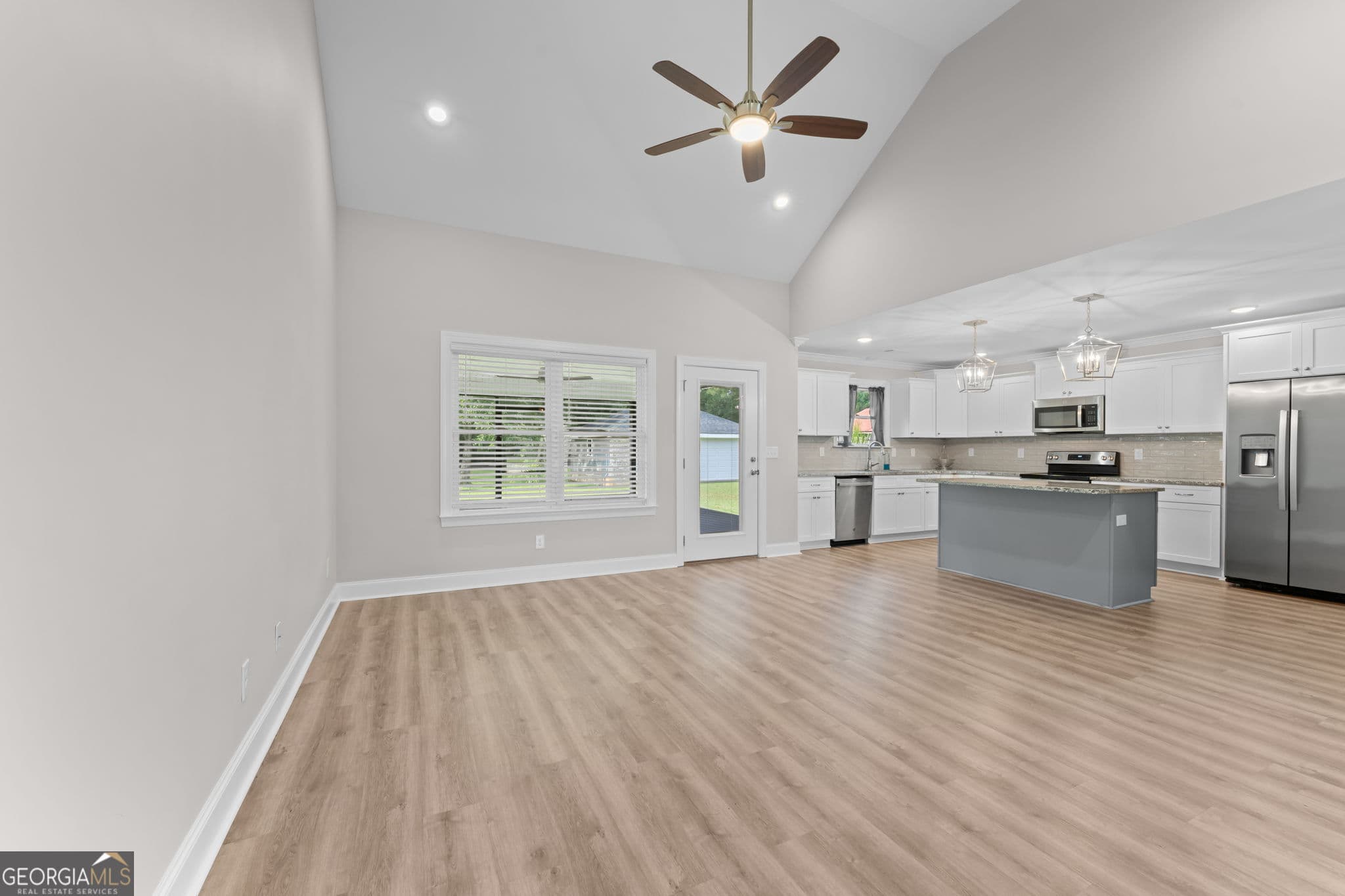 4 bedroom, 3 bathroom, 1,764 sq ft single family residence for sale at 114 Water Drive, Warner Robins, GA 31088 — photo 8