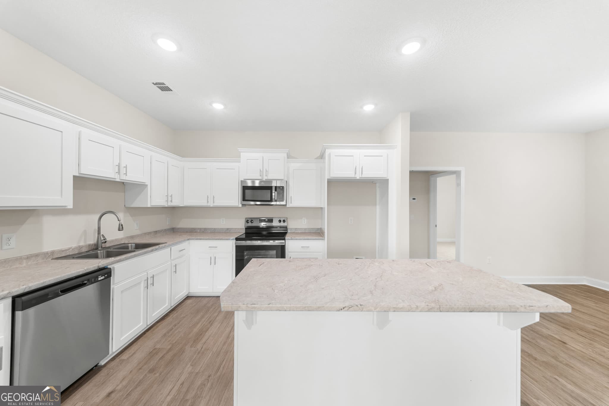 3 bedroom, 2 bathroom, 1,279 sq ft single family residence for sale at 163 Landmark Circle LOT 29, Statesboro, GA 30458 — photo 8