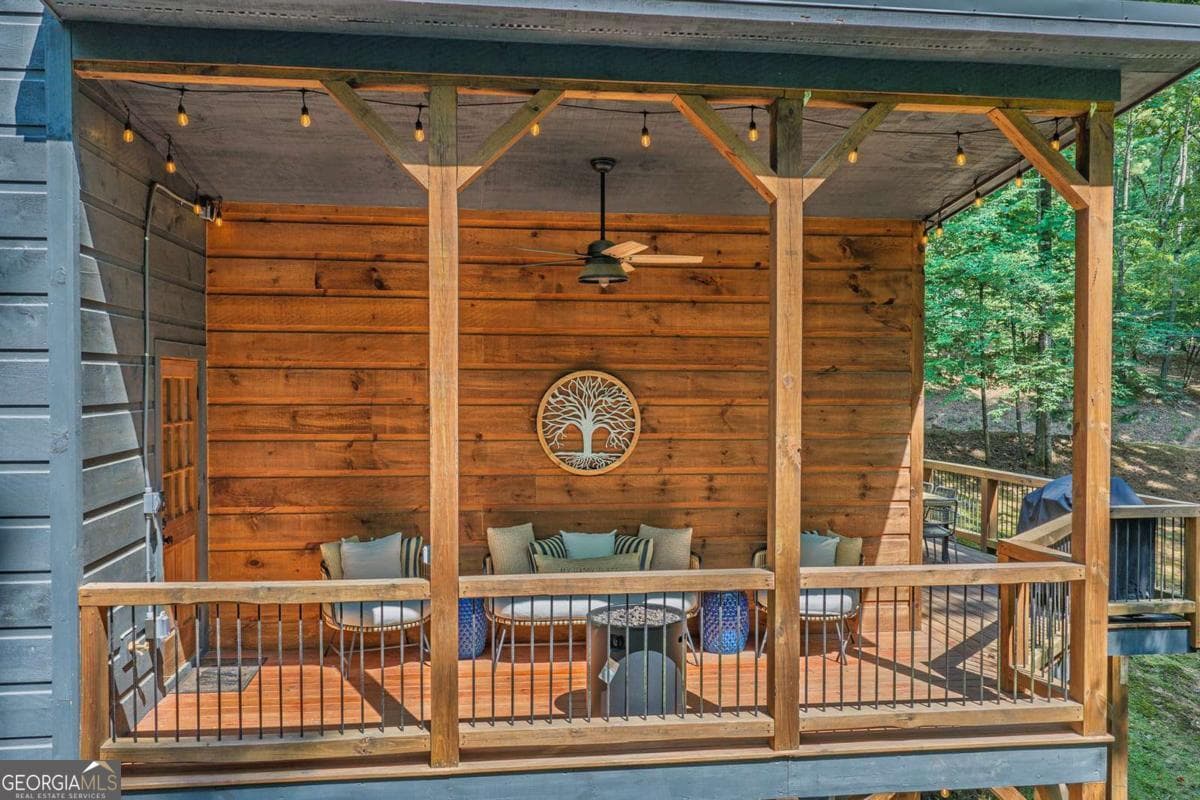 2 bedroom, 2.5 bathroom, 2,013 sq ft cabin,single family residence for sale at 67 Citrine Court 3415, Ellijay, GA 30540 — photo 5