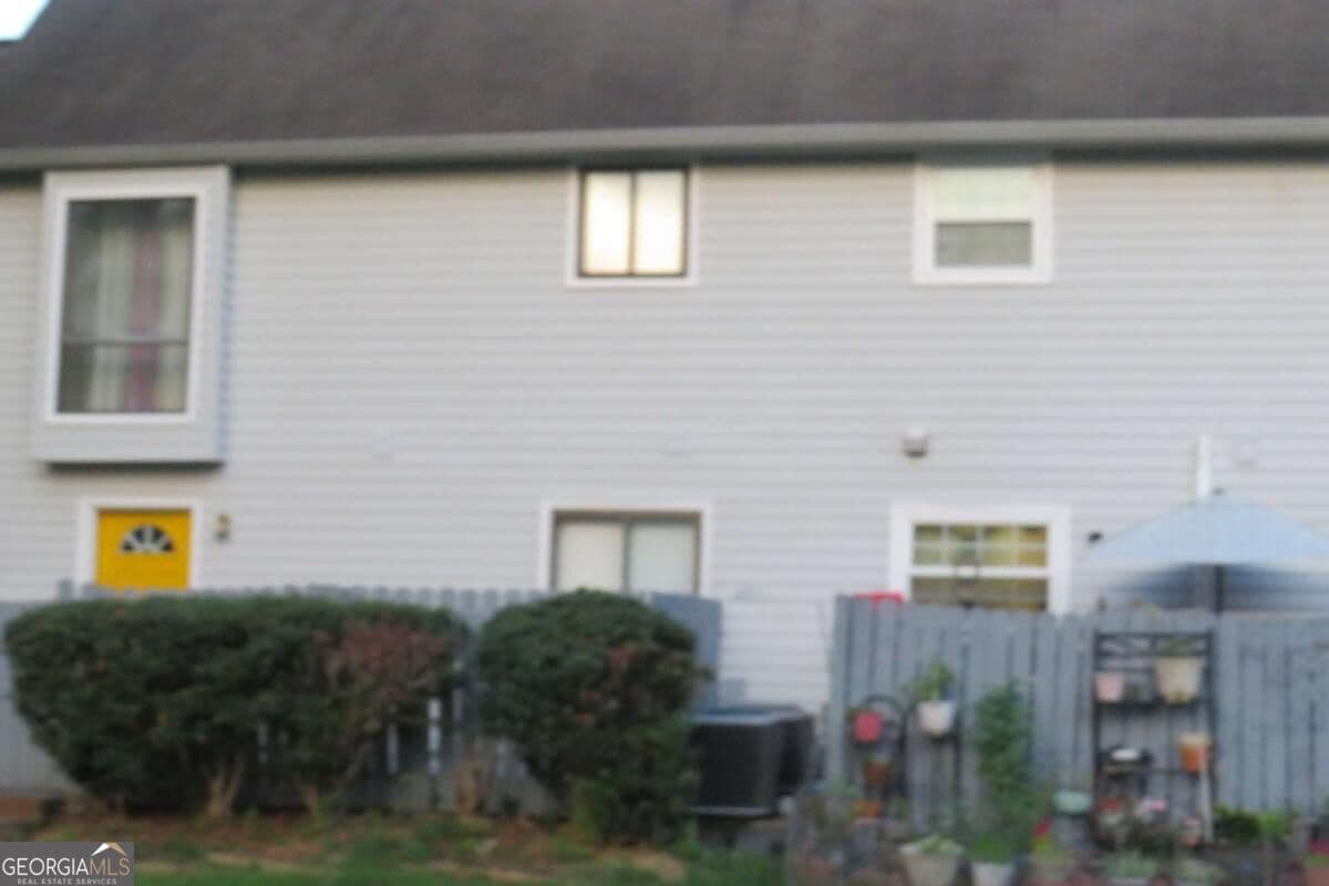 3 bedroom, 2.5 bathroom, 1,440 sq ft townhouse for rent at 22 FAIRVIEW Drive, Jonesboro, GA 30238 for $1,600 a month — photo 4
