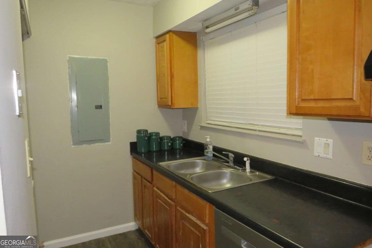 3 bedroom, 2.5 bathroom, 1,440 sq ft townhouse for rent at 22 FAIRVIEW Drive, Jonesboro, GA 30238 for $1,600 a month — photo 8