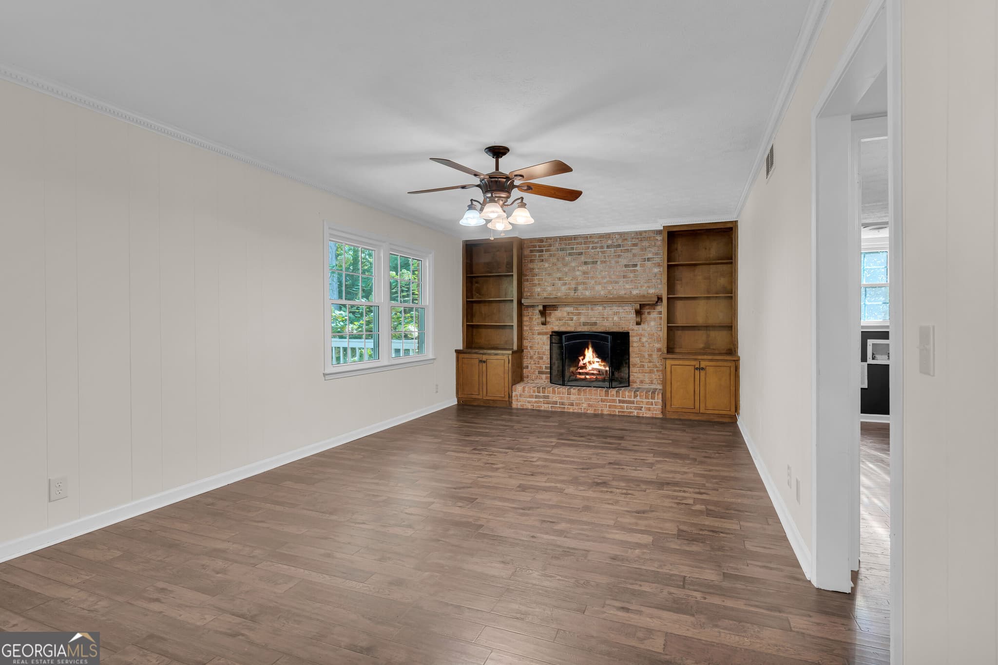 4 bedroom, 2.5 bathroom, 2,312 sq ft single family residence for sale at 832 Sweet Briar Lane, Conyers, GA 30094 — photo 6