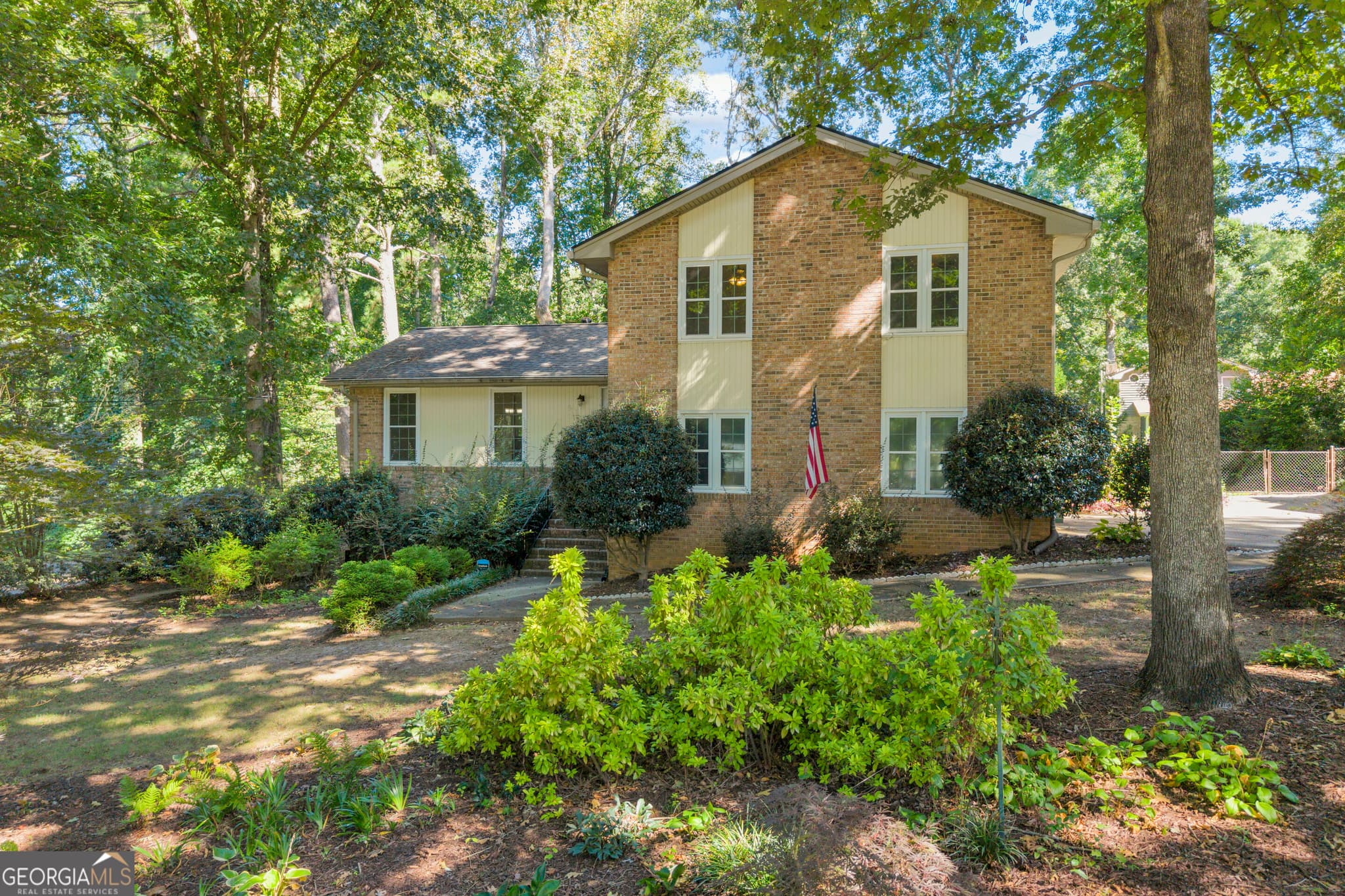 4 bedroom, 2.5 bathroom, 2,312 sq ft single family residence for sale at 832 Sweet Briar Lane, Conyers, GA 30094