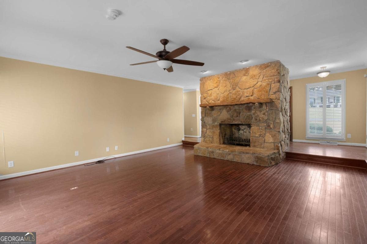 6 bedroom, 3.5 bathroom, 5,196 sq ft single family residence for sale at 127 Windsor Drive, Calhoun, GA 30701 — photo 10
