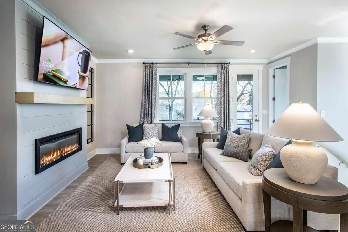 3 bedroom, 3.5 bathroom, 2,421 sq ft townhouse for sale at 117 Bridgecrest Road, Roswell, GA 30075 — photo 10