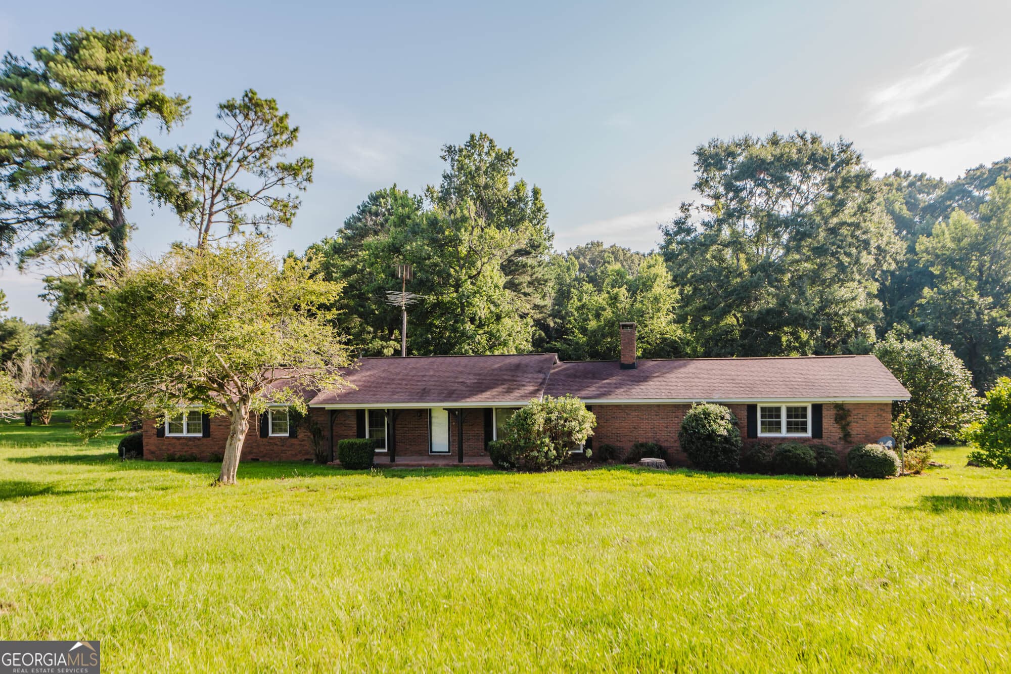 3 bedroom, 2 bathroom, 2,207 sq ft single family residence for sale at 99 Lamar Road, Vienna, GA 31092 — photo 2