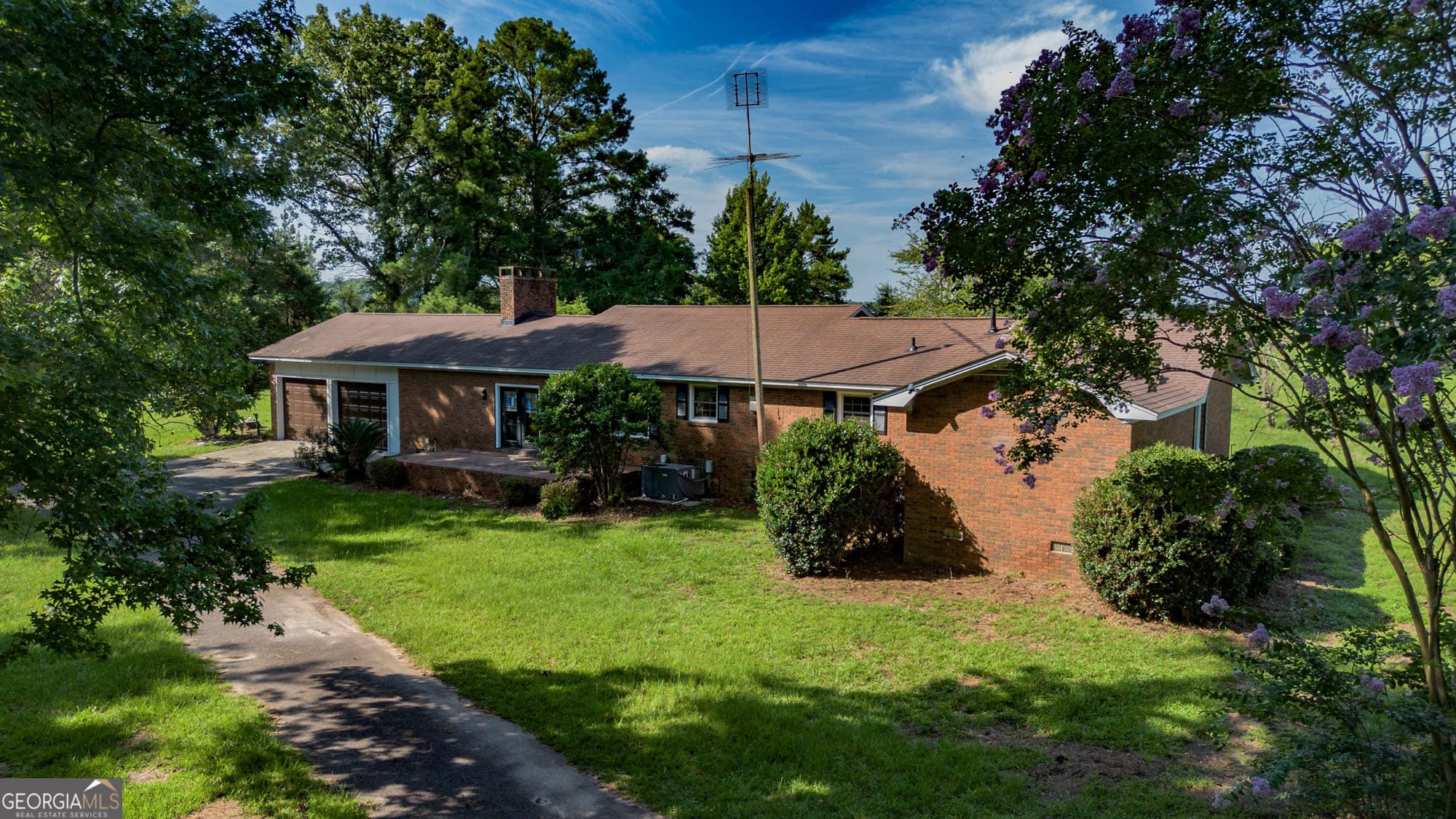 3 bedroom, 2 bathroom, 2,207 sq ft single family residence for sale at 99 Lamar Road, Vienna, GA 31092 — photo 3