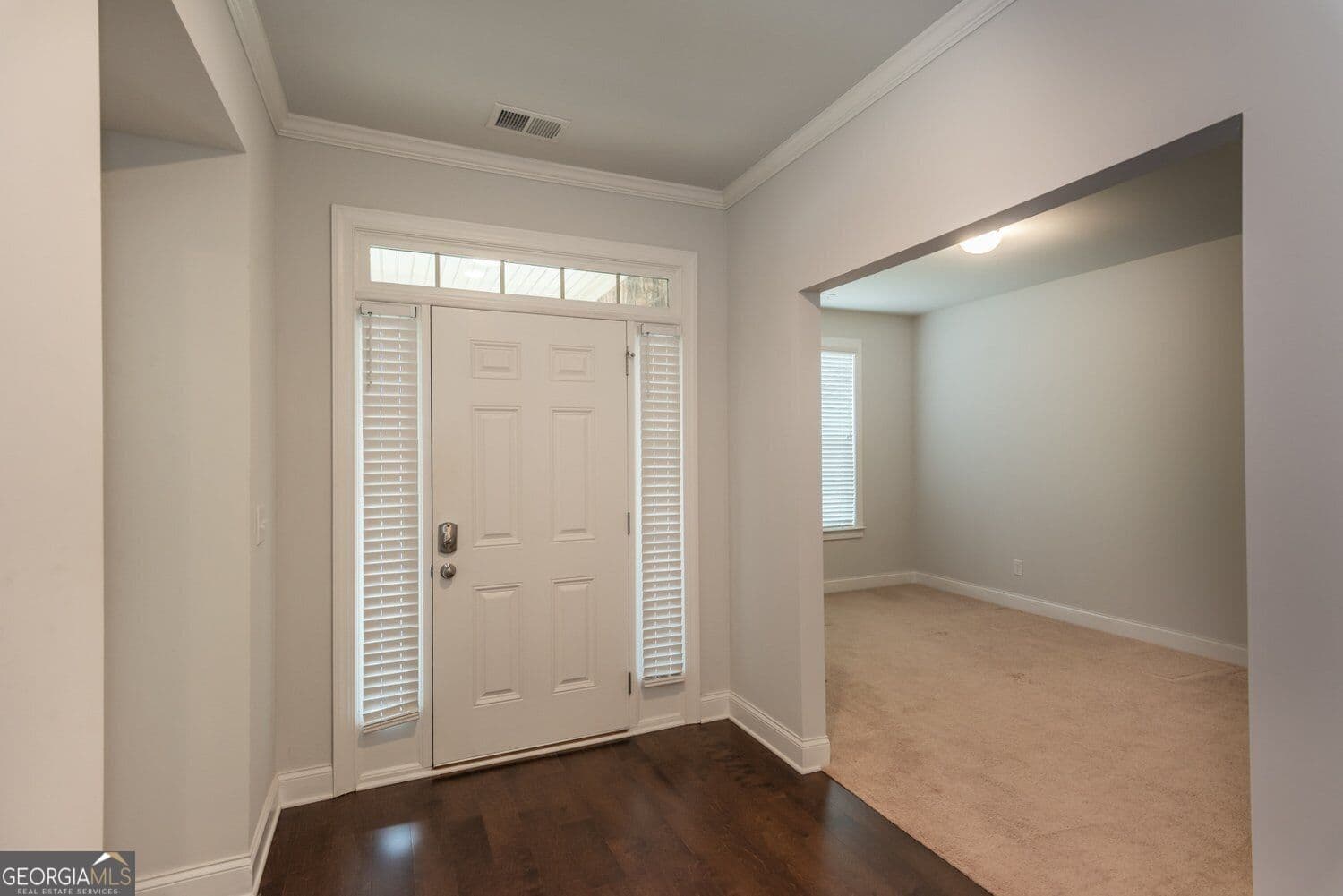 3 bedroom, 2.5 bathroom, 2,950 sq ft single family residence for sale at 3727 Wartrace Drive, Atlanta, GA 30331 — photo 2
