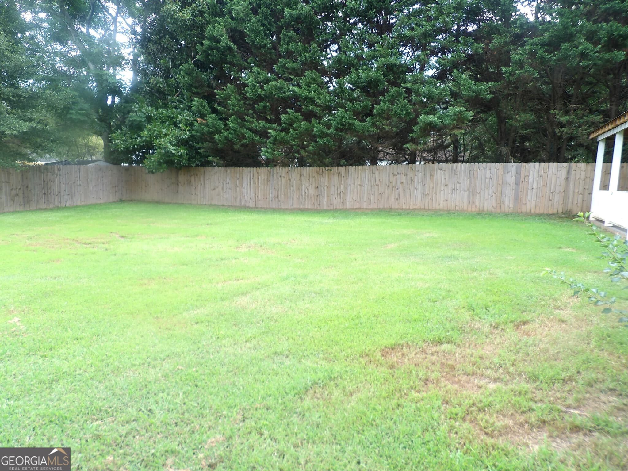 3 bedroom, 1.5 bathroom, 1,056 sq ft single family residence for rent at 335 Bay Creek Road, Loganville, GA 30052 for $1,750 a month — photo 2