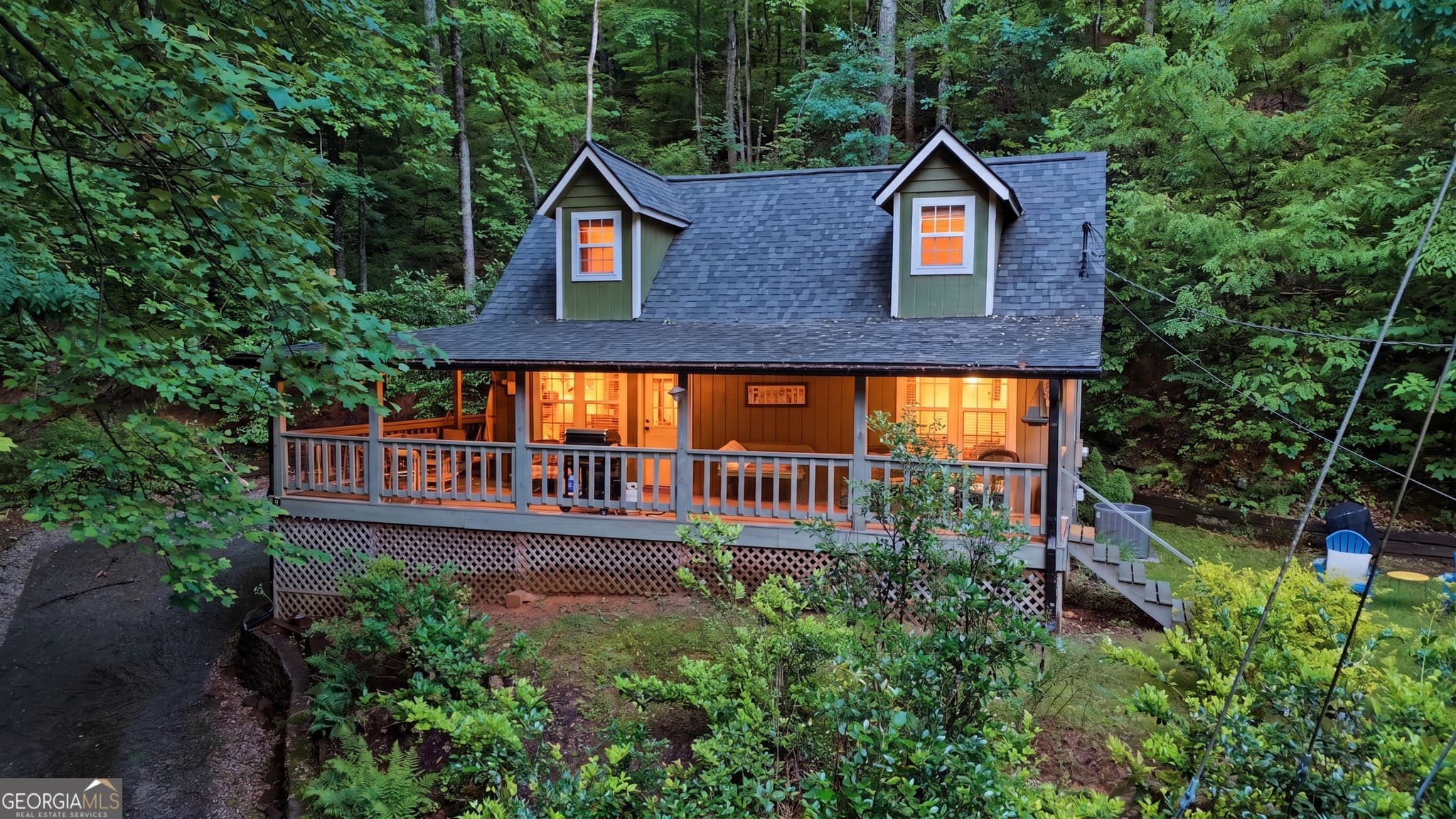 2 bedroom, 2 bathroom, 1,020 sq ft cabin,single family residence sold at 216 Wood Sorrel Lane, Clayton, GA 30525
