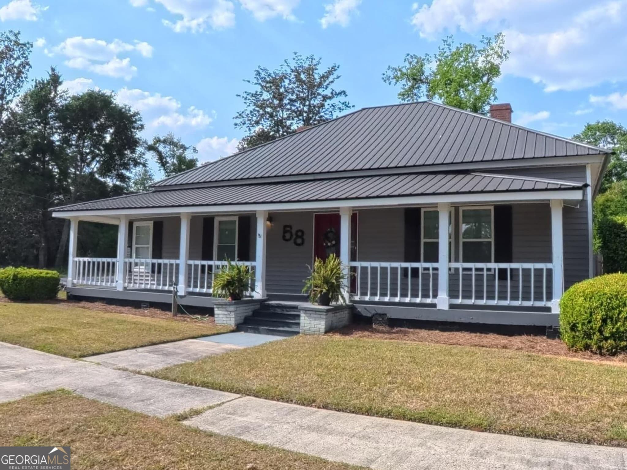 2 bedroom, 2.5 bathroom, 1,883 sq ft single family residence for sale at 58 Cheatham Street, Wadley, GA 30477 — photo 2