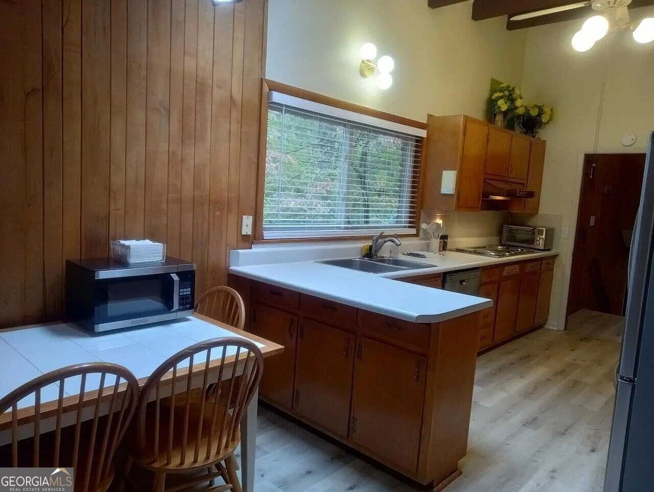 4 bedroom, 3 bathroom, 190 sq ft single family residence for rent at 1224 Poplar Grove Drive, Atlanta, GA 30306 for $3,850 a month — photo 6