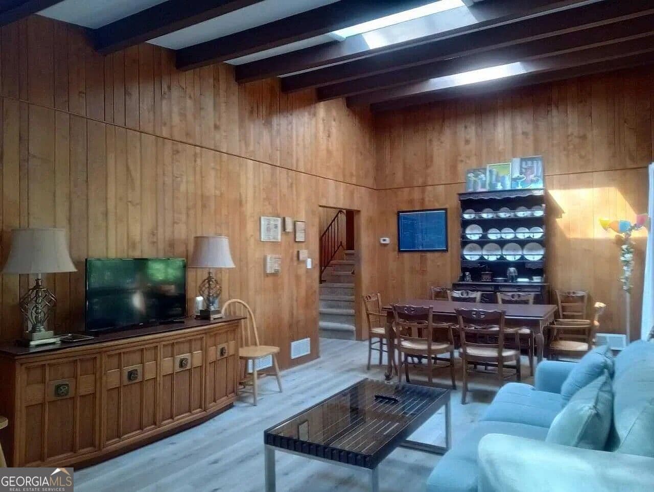 4 bedroom, 3 bathroom, 190 sq ft single family residence for rent at 1224 Poplar Grove Drive, Atlanta, GA 30306 for $3,850 a month — photo 4