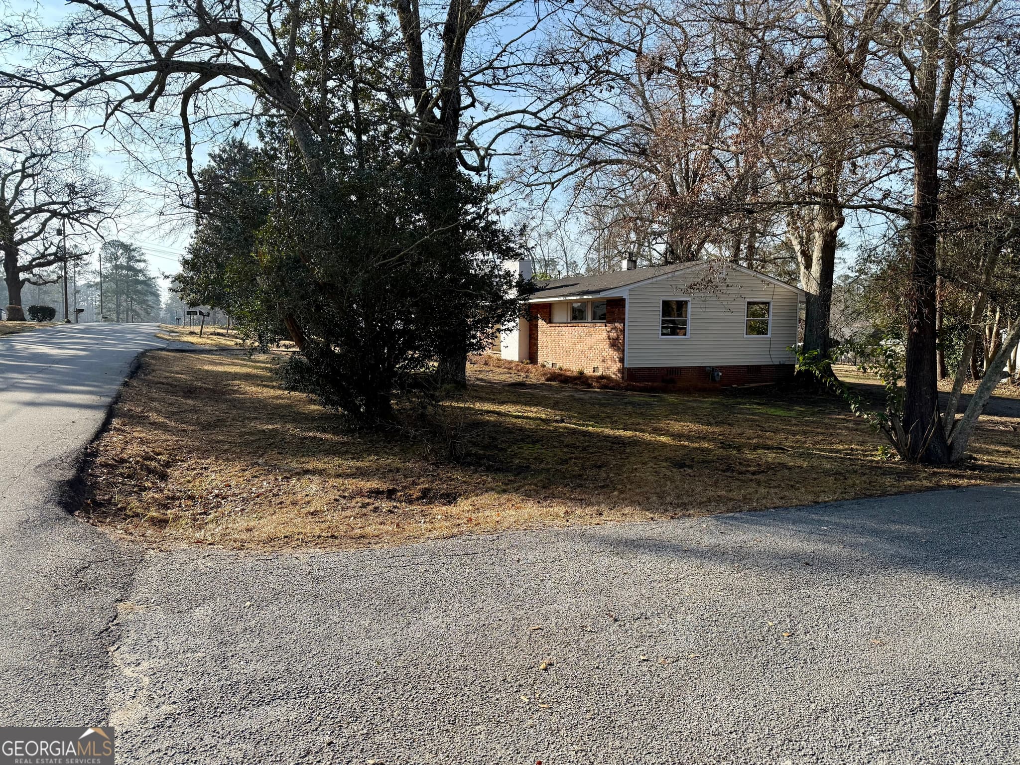 3 bedroom, 1 bathroom, 1,230 sq ft single family residence for sale at 609 Hillcrest Drive, Thomson, GA 30824 — photo 4