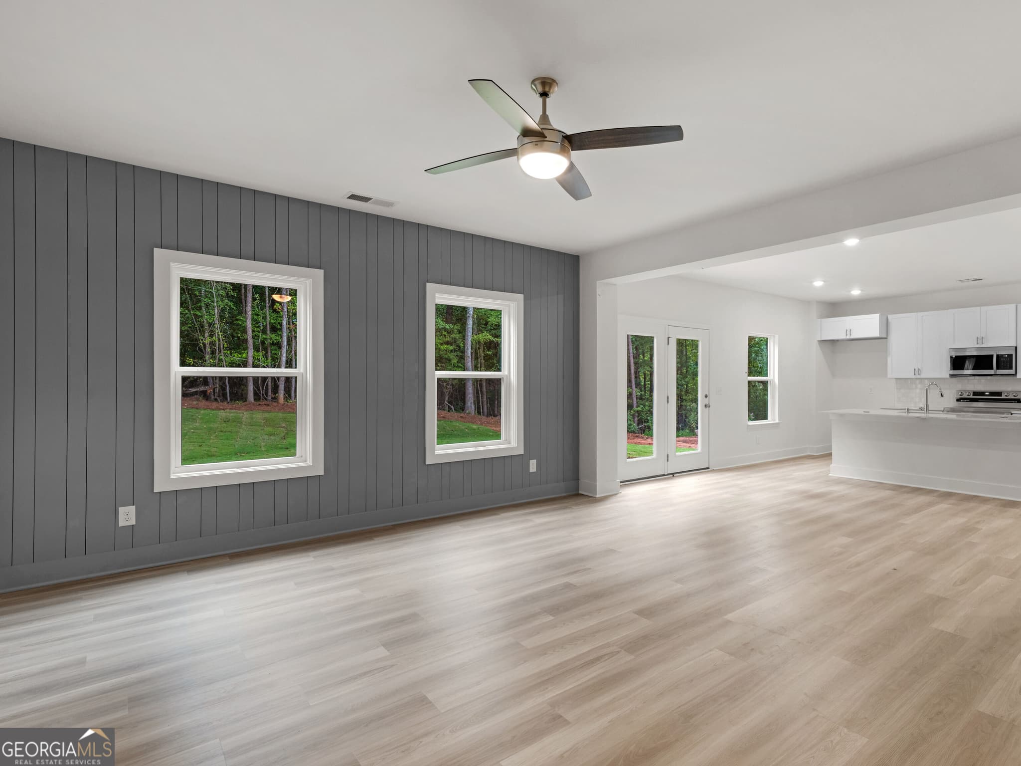 4 bedroom, 2.5 bathroom, 2,233 sq ft single family residence for sale at 1345 Johnson Road, Conyers, GA 30094 — photo 8