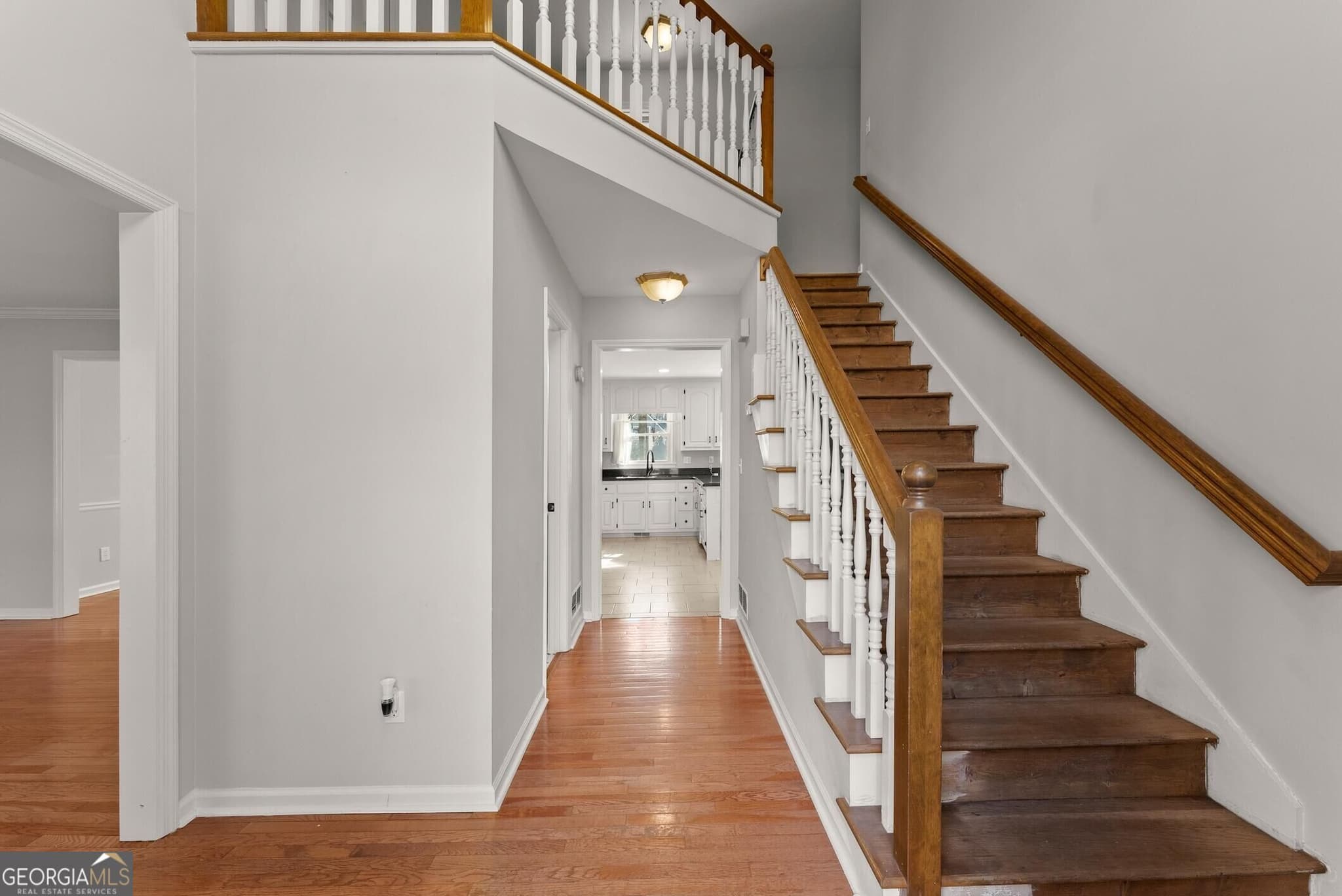 4 bedroom, 2.5 bathroom, 2,363 sq ft single family residence for rent at 2160 Robin Hood Trail, Cumming, GA 30040 for $3,300 a month — photo 2
