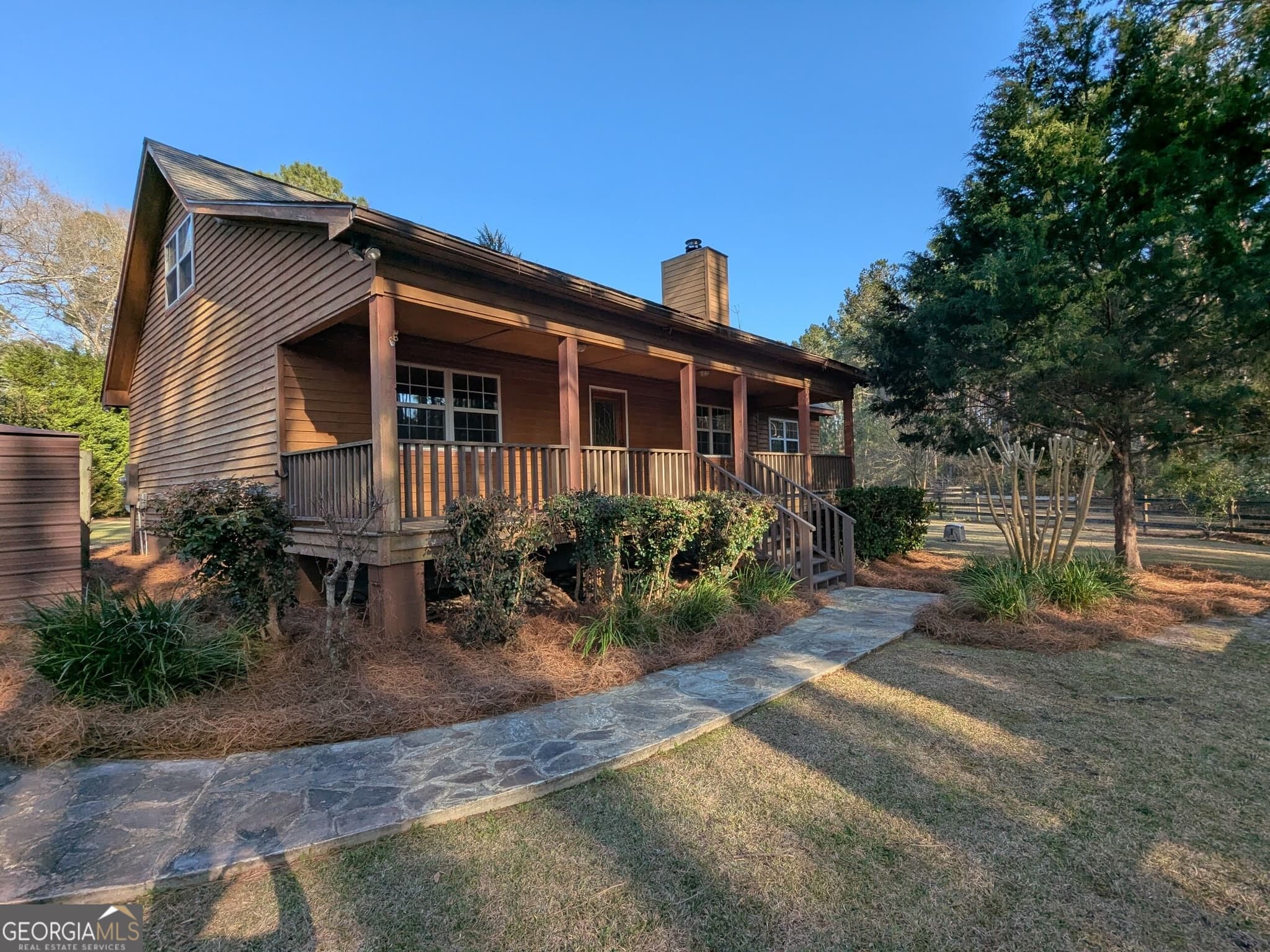 3 bedroom, 2 bathroom, 2,062 sq ft single family residence for rent at 250 Cassie Ree Road, Statesboro, GA 30458 for $1,850 a month — photo 1 of 16