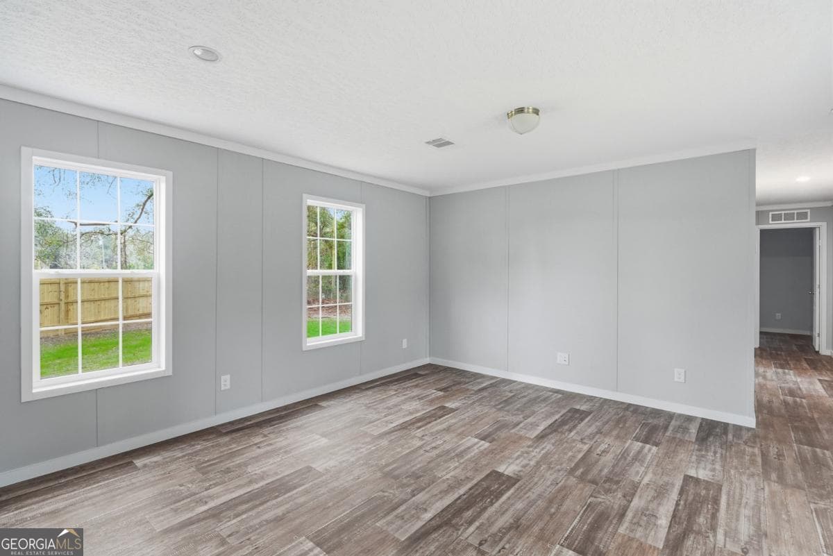 3 bedroom, 2 bathroom, 960 sq ft manufactured home,single family residence for sale at 94 Thrasher Lane, Jesup, GA 31545 — photo 8