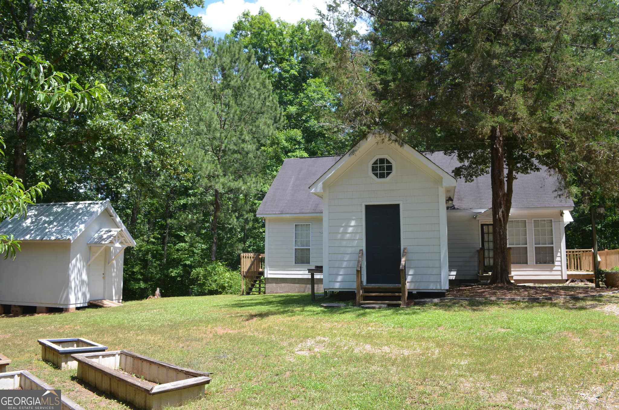 4 bedroom, 3 bathroom, 2,616 sq ft single family residence for sale at 406 Covered Bridge Road, Covington, GA 30016 — photo 5