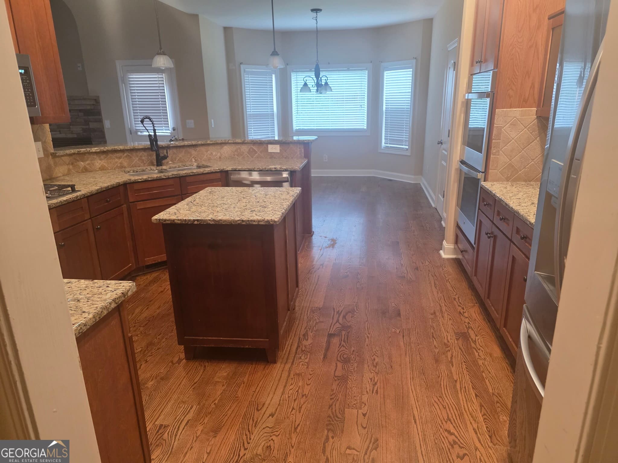 5 bedroom, 3.5 bathroom, 3,517 sq ft single family residence for rent at 332 Thistlewood Run, Mcdonough, GA 30252 for $3,400 a month — photo 7