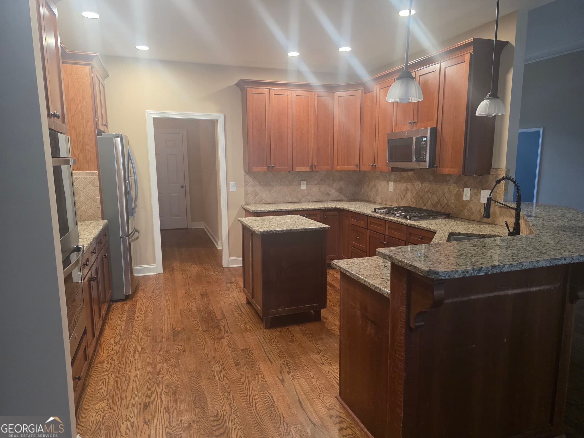 5 bedroom, 3.5 bathroom, 3,517 sq ft single family residence for rent at 332 Thistlewood Run, Mcdonough, GA 30252 for $3,400 a month — photo 8